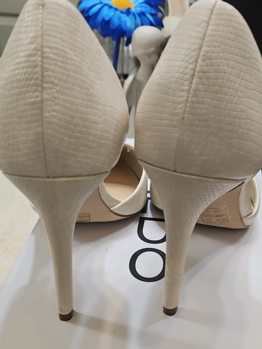 ALDO Cream Pointed-Toe D'Orsay Heels